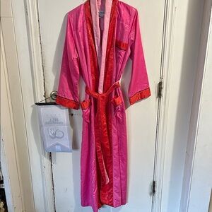 Fernando Squette Pink and Red Satin Robe-petite